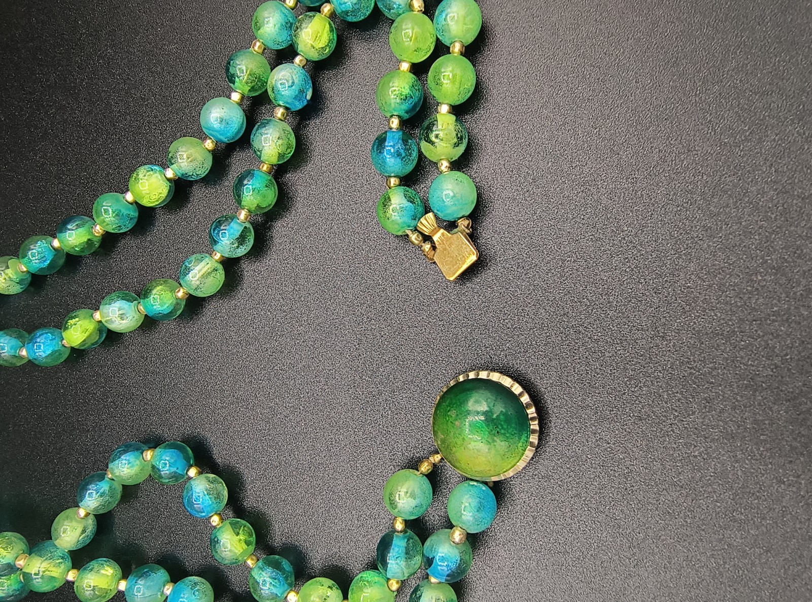 Vtg Hong Kong Translucent Green Teal Ombre Double Strand Bead Strand Necklace