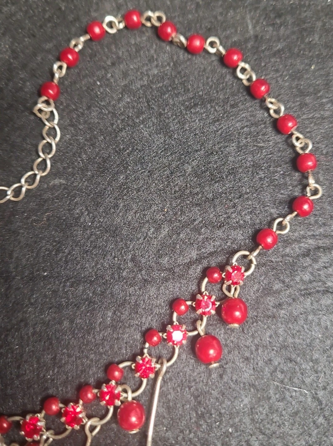 Vintage Sparkly Red Bead & Rhinestone Necklace 18”