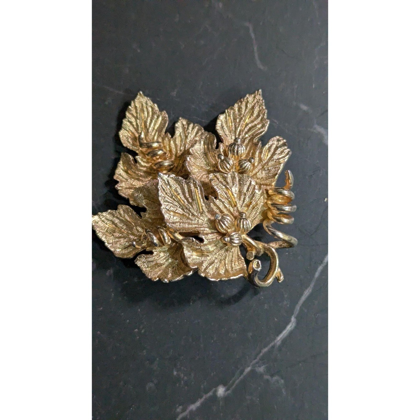 Francois Vintage Gold Tone Leaf and Acorn Brooch Pin Botanical Textured Design