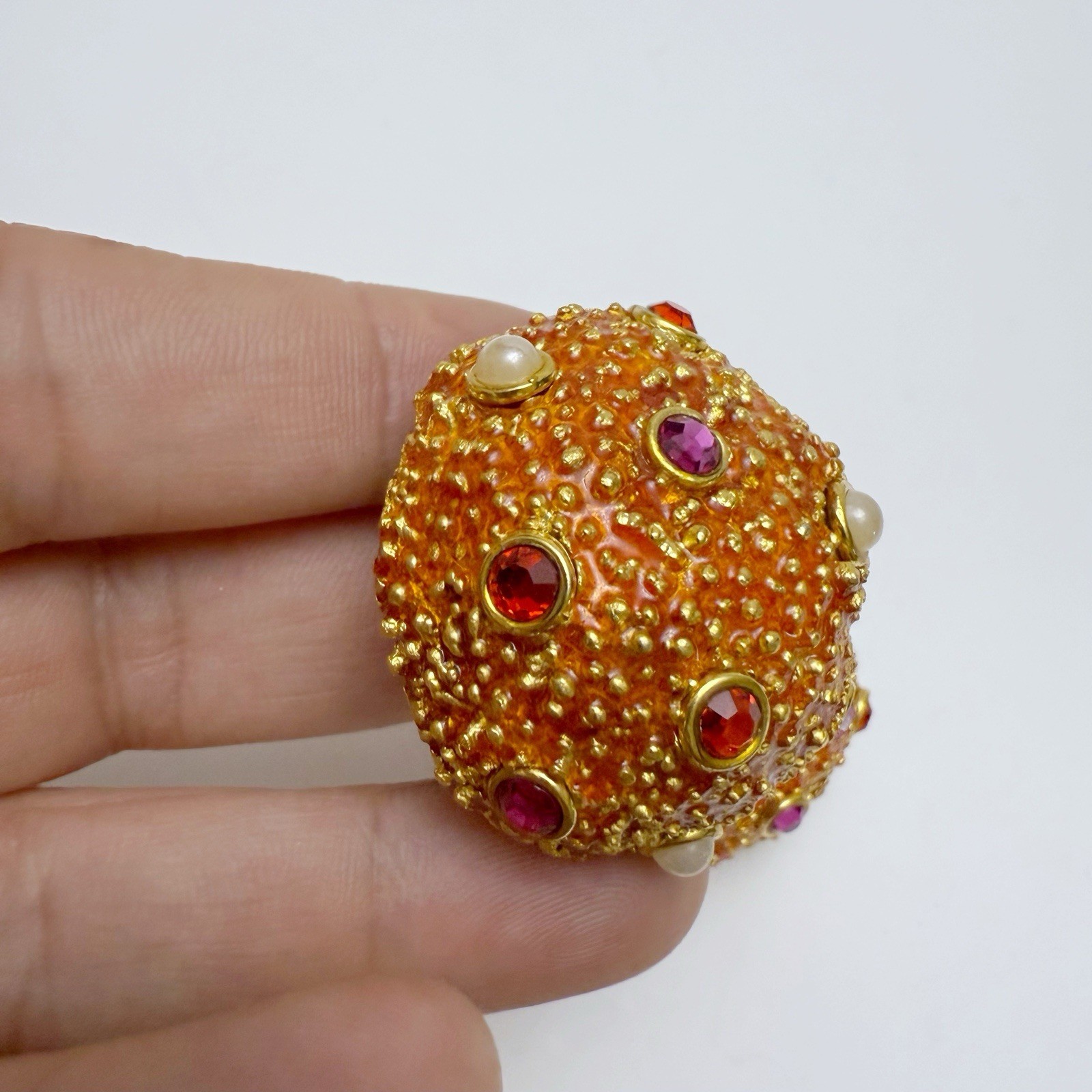 Vintage Sea Urchin Beachy Enamel Rhinestone Faux Pearl Round Clip On Earrings