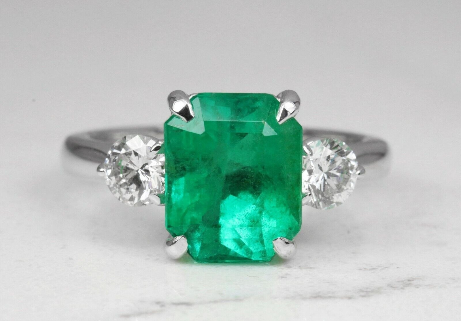 3.20 Ct Natural Emerald Art Deco Vintage Engagement Ring 925 Sterling Silver