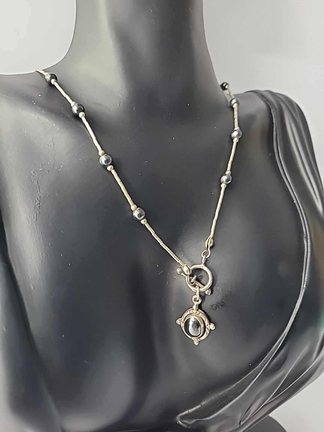 Vintage Silver Tone Hematite Pendant Necklace Bar Beaded Toggle Jewelry