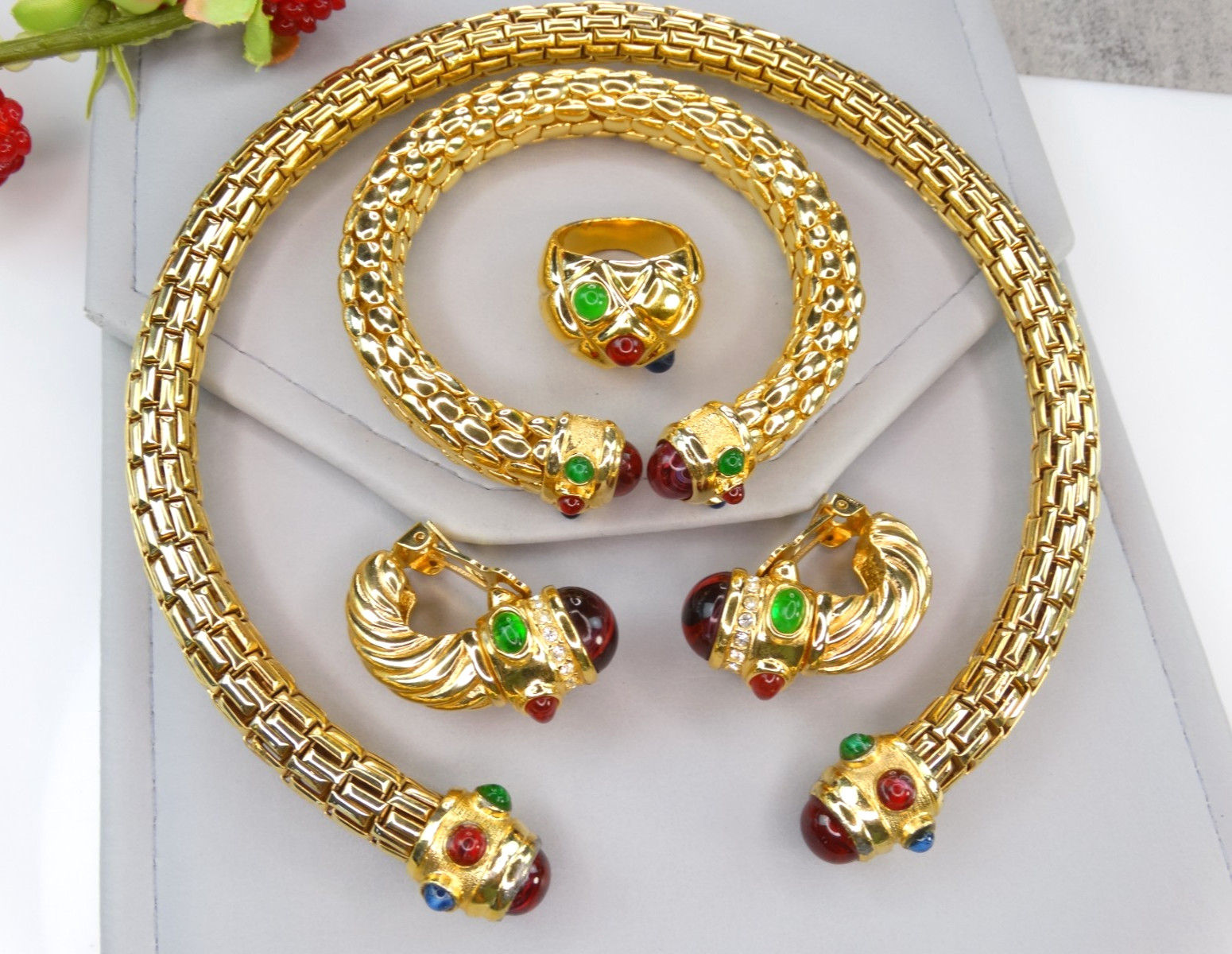 HIGH END VINTAGE JEWELRY LOT 80S IVANA GOLD GRIPOIX MOGUL CABS CHOKER EARRINGS +