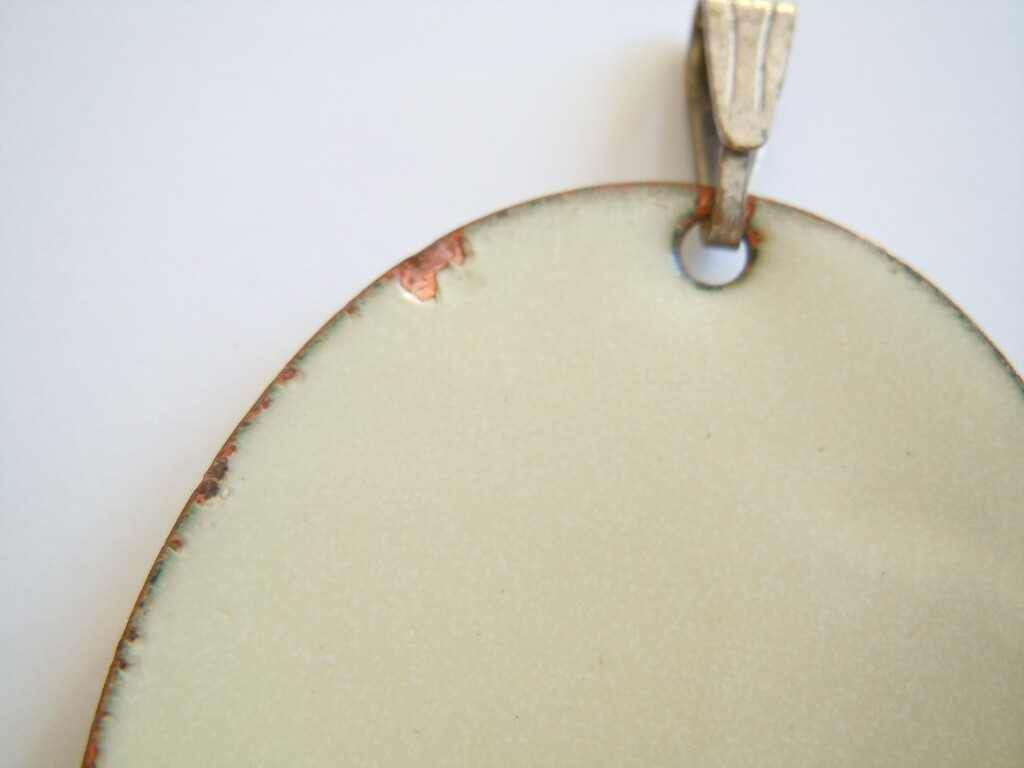 Pendant Cream Enamel Copper Flowers 28.4 G / 7.2 X 4.4 Cm