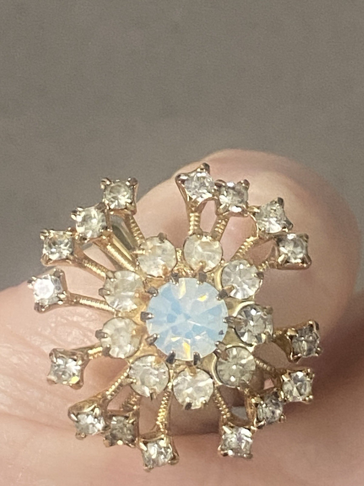 Judy Lee Brooch Clip On Earrings Opalite Opaline Moonglow Glass Rhinestone Demi