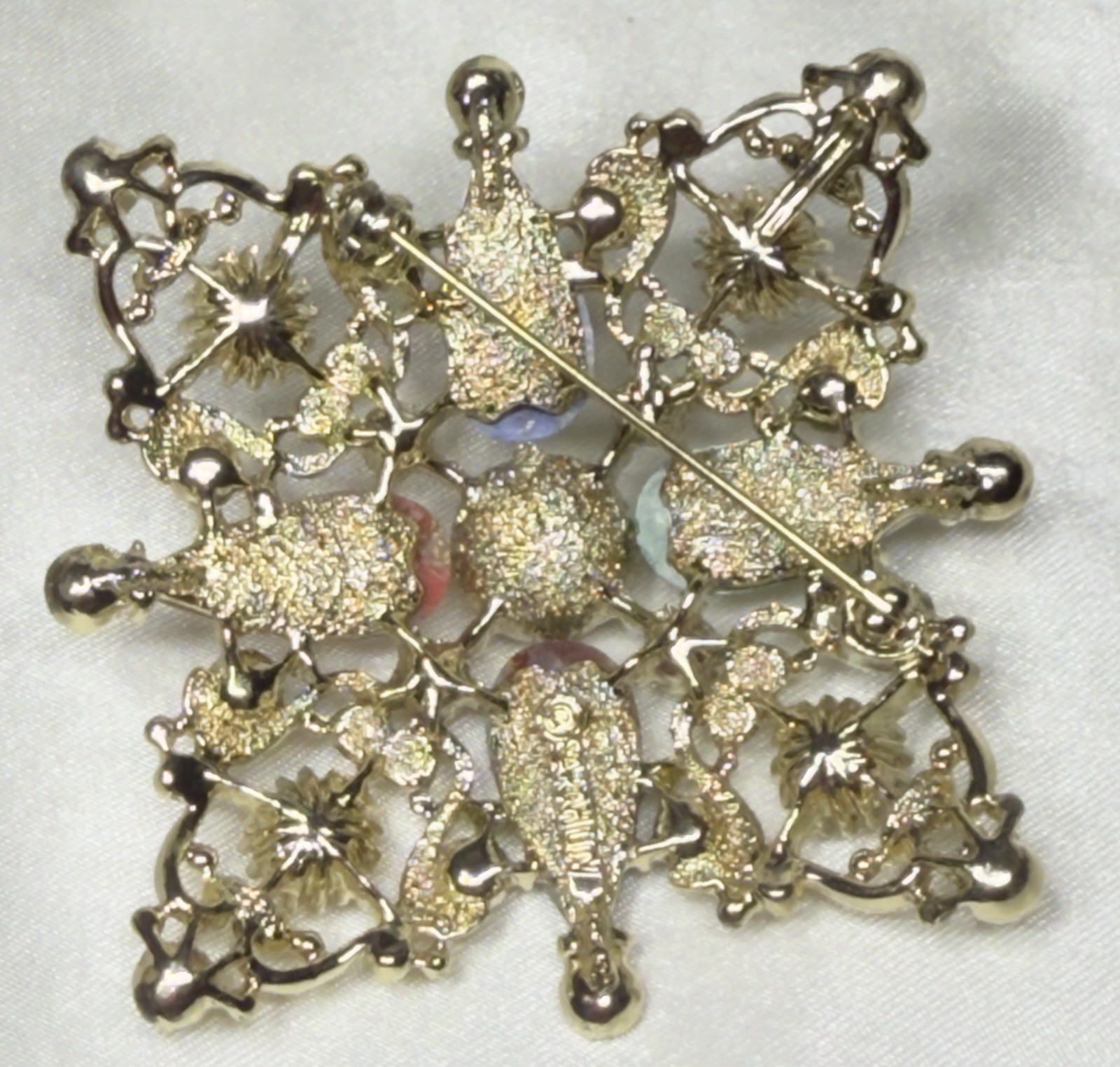 VINTAGE SARAH COVENTRY GALAXY BROOCH/PENDANT WITH CLIPON EARRING SET RHINESTONES