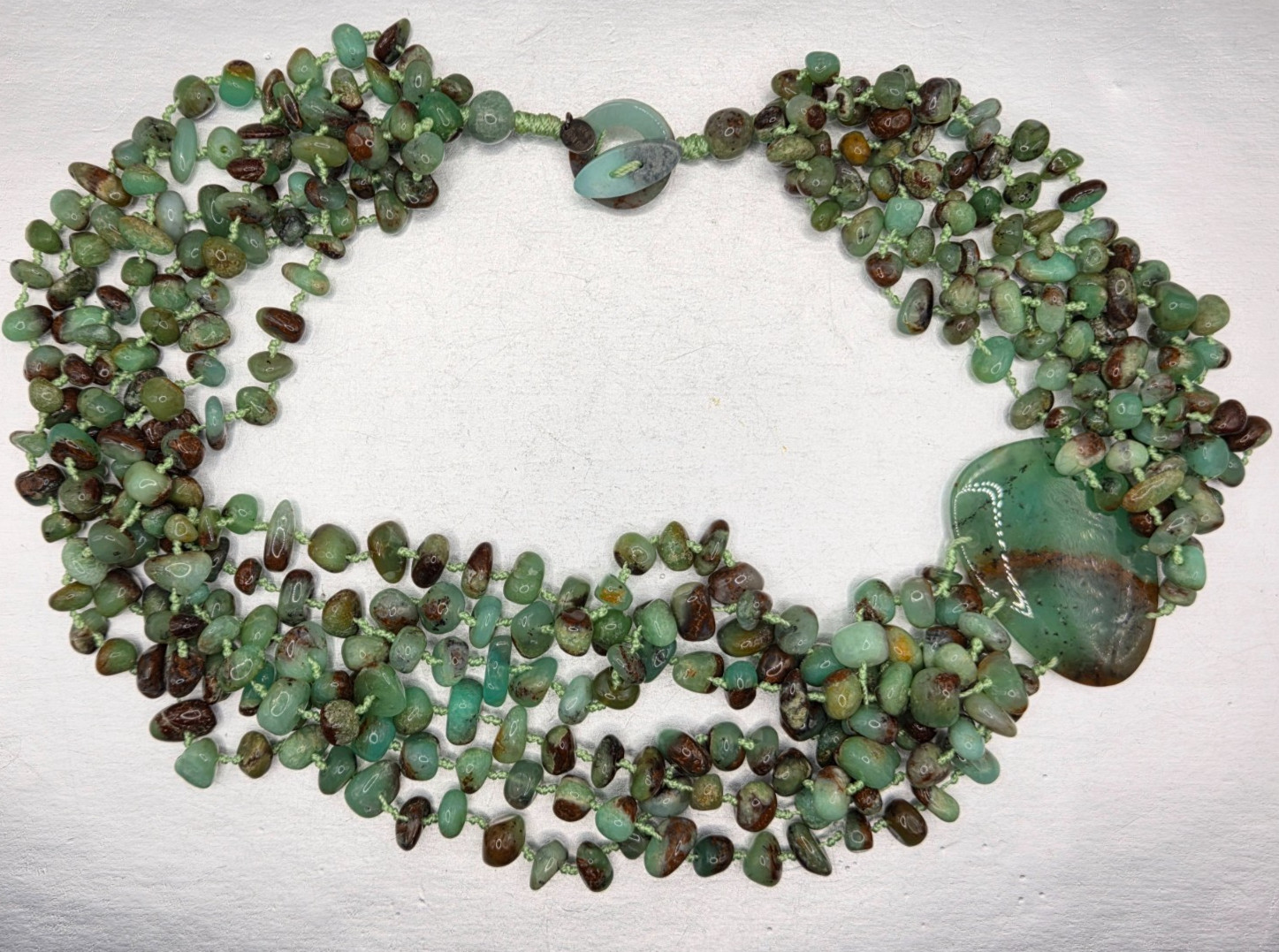 Vtg Sajen Chrysoprase Australia Green Jade Multi strand Beaded Necklace 19″