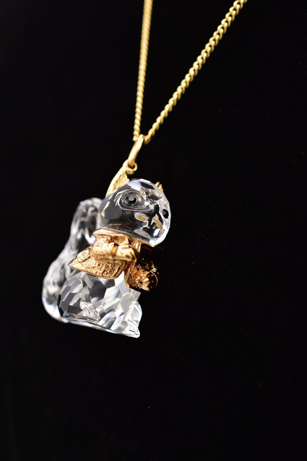 Swarovski Vintage Crystal Memories Squirrel Pendant Necklace Gold Boxed Bin1