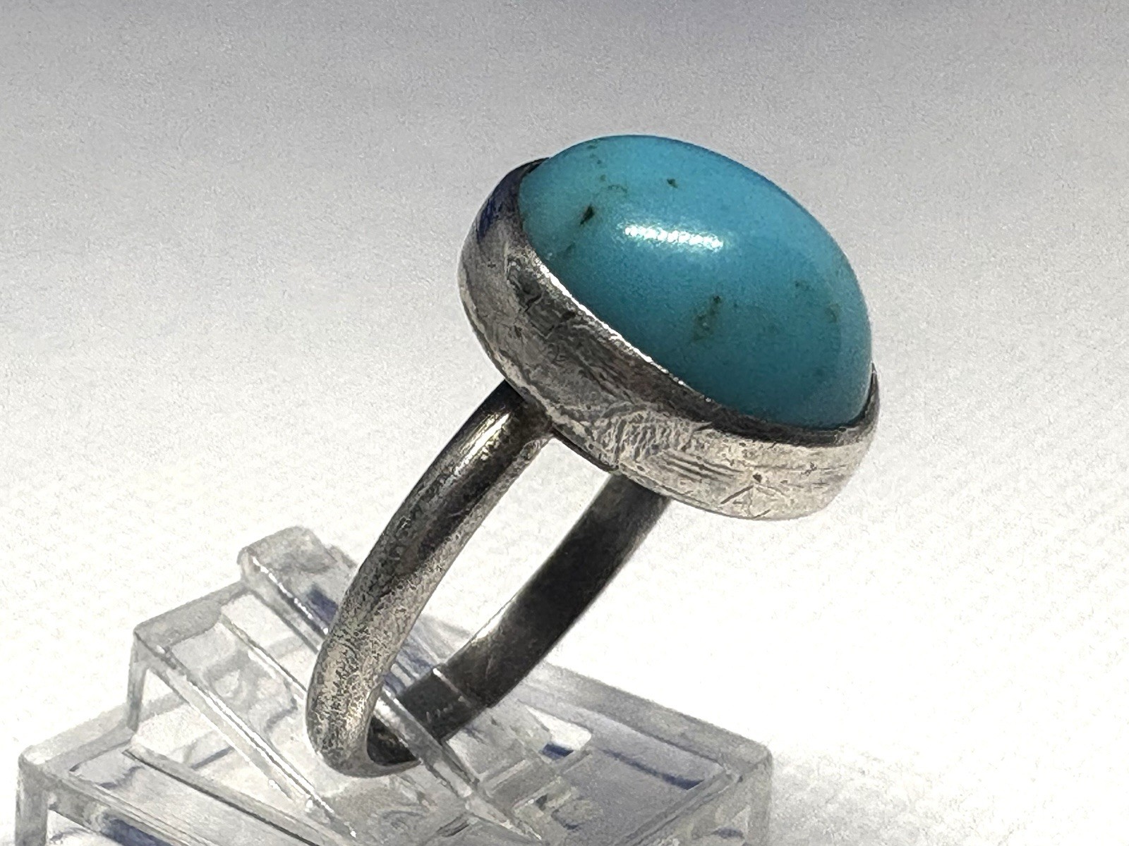 (08) Huge 6 Ct. Turquoise 925 Sterling Silver Ring Size 5.5 Vintage est 1970s