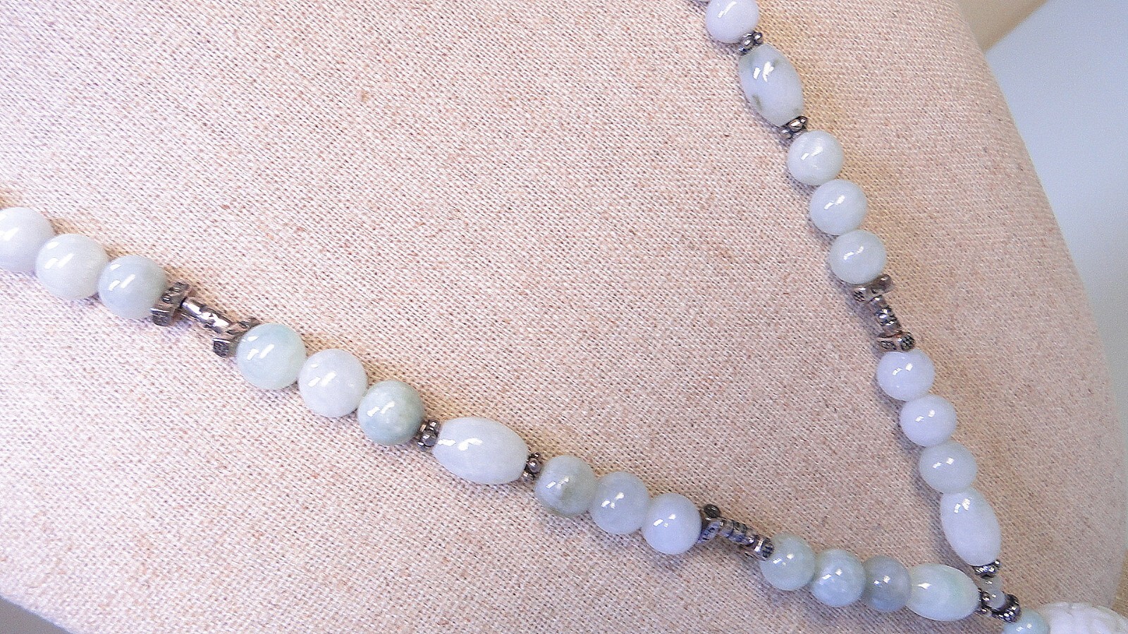 Gorgeous Carved Jade Bead Sterling Dangle Beaded Necklace