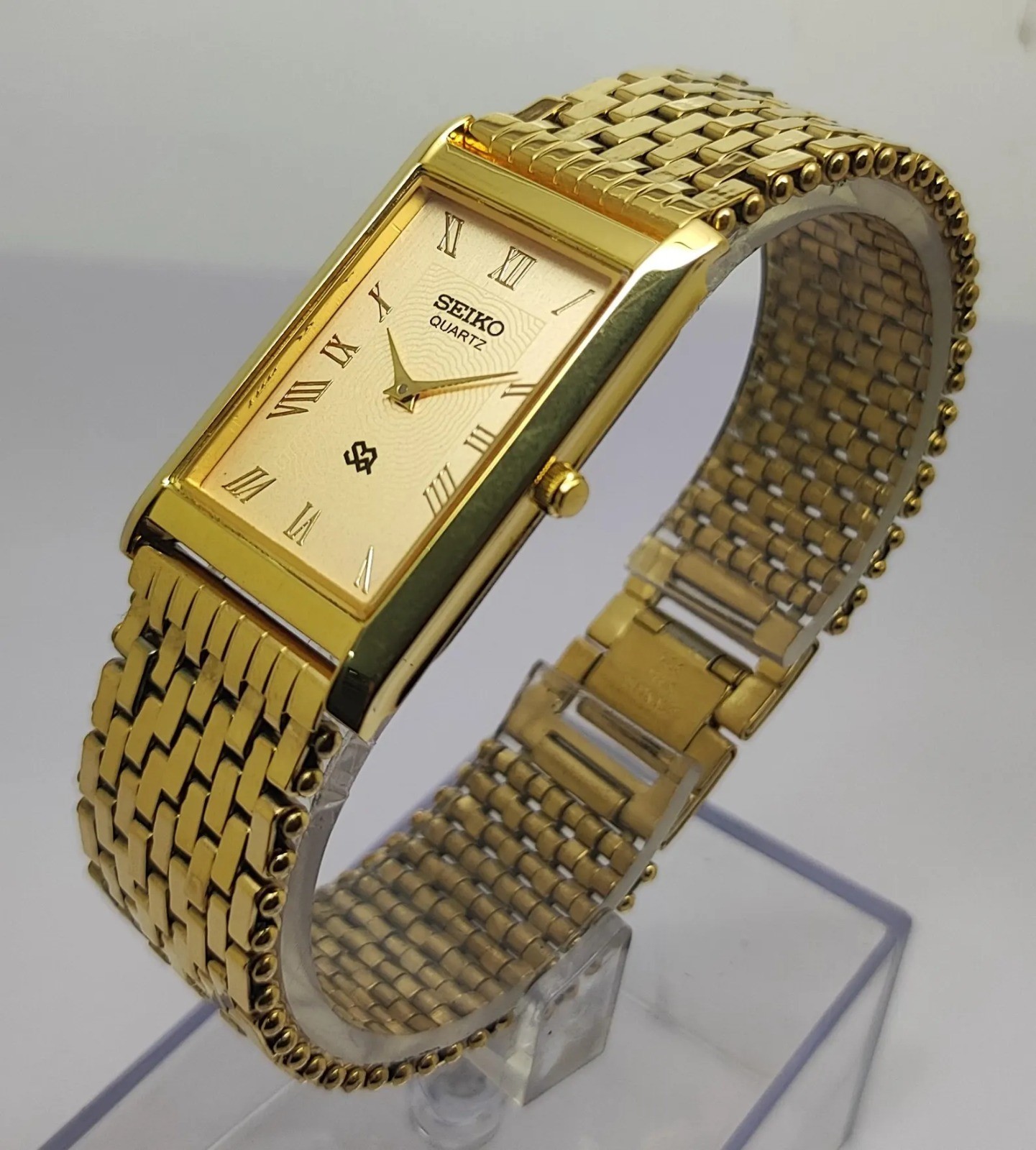 Vintage Seiko Slim Quartz Tank Unisex Refurbished Japanese Wrist Watch Gold Dial