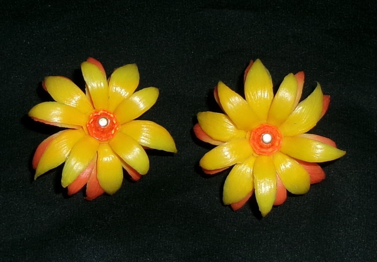 Vintage Plastic Flower Earrings Orange Yellow-Layered Pierced