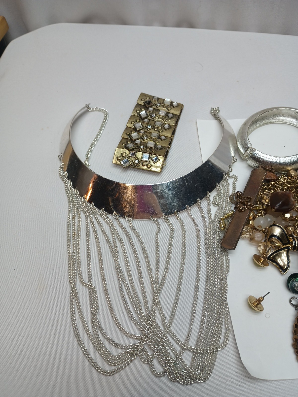1 Lb REDESIGN/CRAFT FASHION/COSTUME JEWELRY LOT
