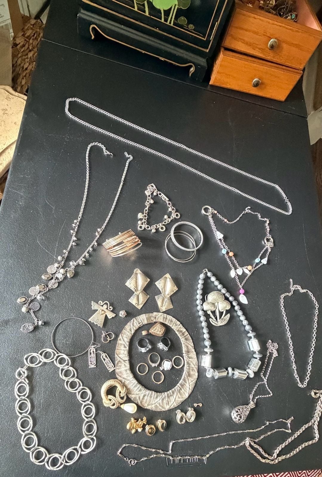Vintage/Modern Mixed Costume Jewelry Lot