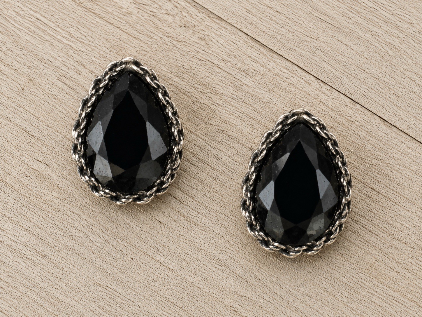 Vintage Silver Tone Black Teardrop Clip On Earrings 1 1/4”