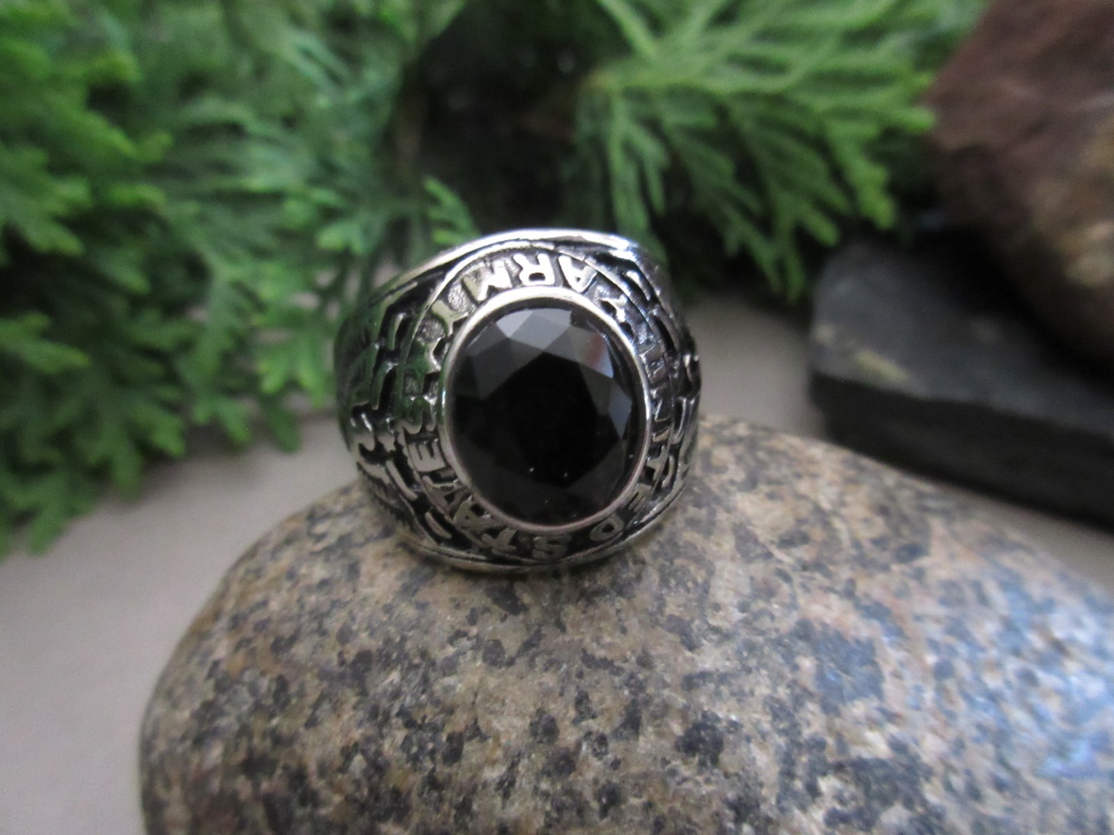 US Army Black Stone Silver Tone Men’s Ring Size 13