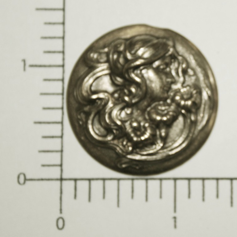 15043 Brass Oxidized Victorian Woman Jewelry Finding