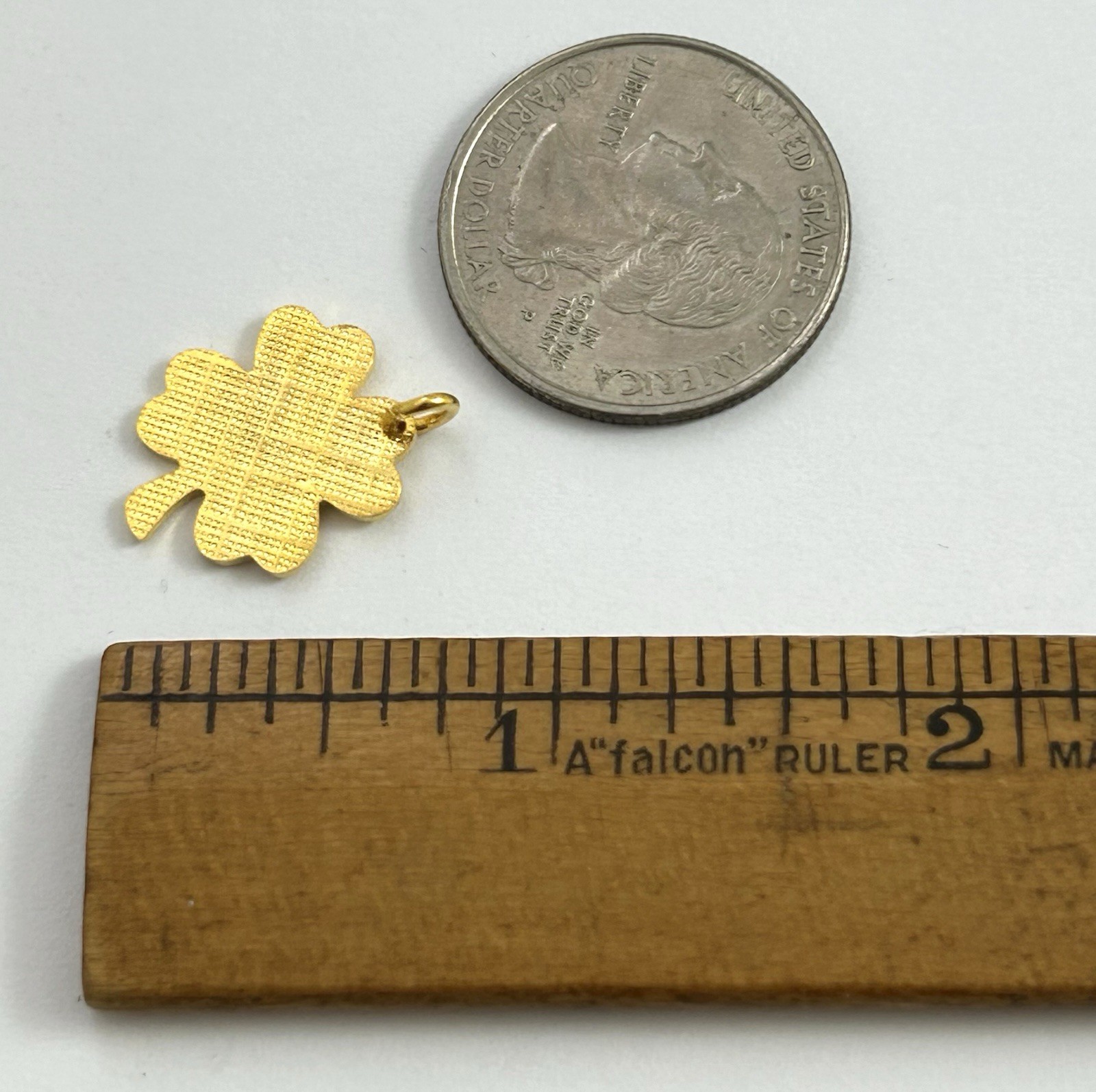 Vintage Charm Four Leaf Clover Pendant Lucky Charm Shamrock Gold Plated Jewelry