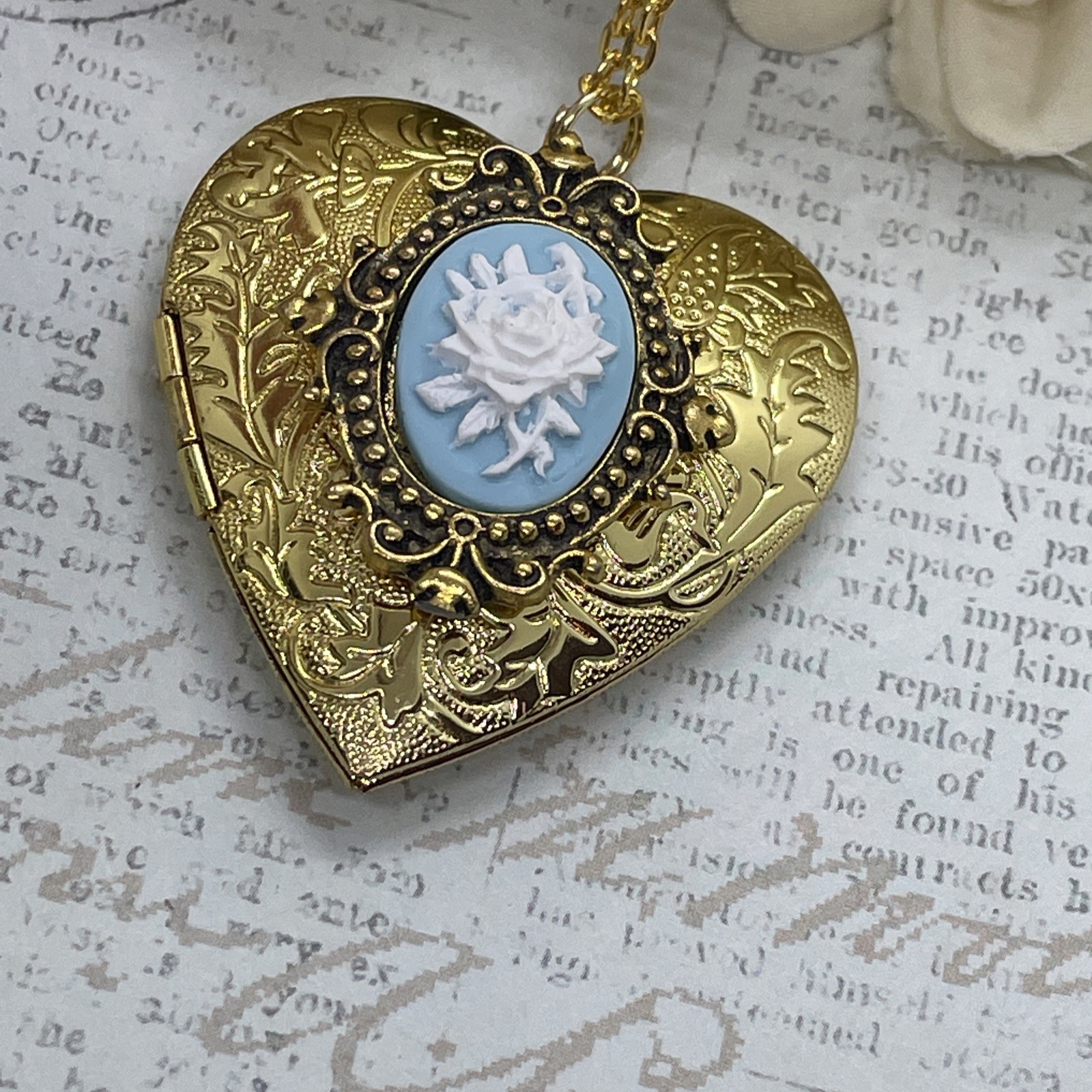 Gold Heart Locket Photo Birthday Anniversary Wedding Blue Rose Cameo Necklace