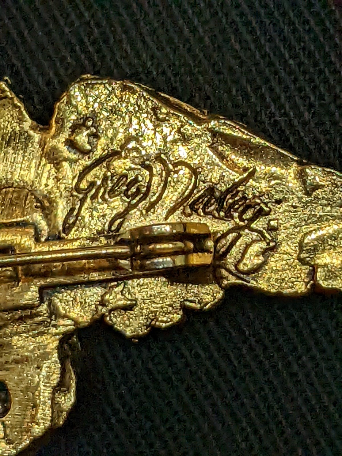 Vintage Signed Cherub Angel Brooch Pink Crystal Heart Dangle Gold Tone Pin 2.5″
