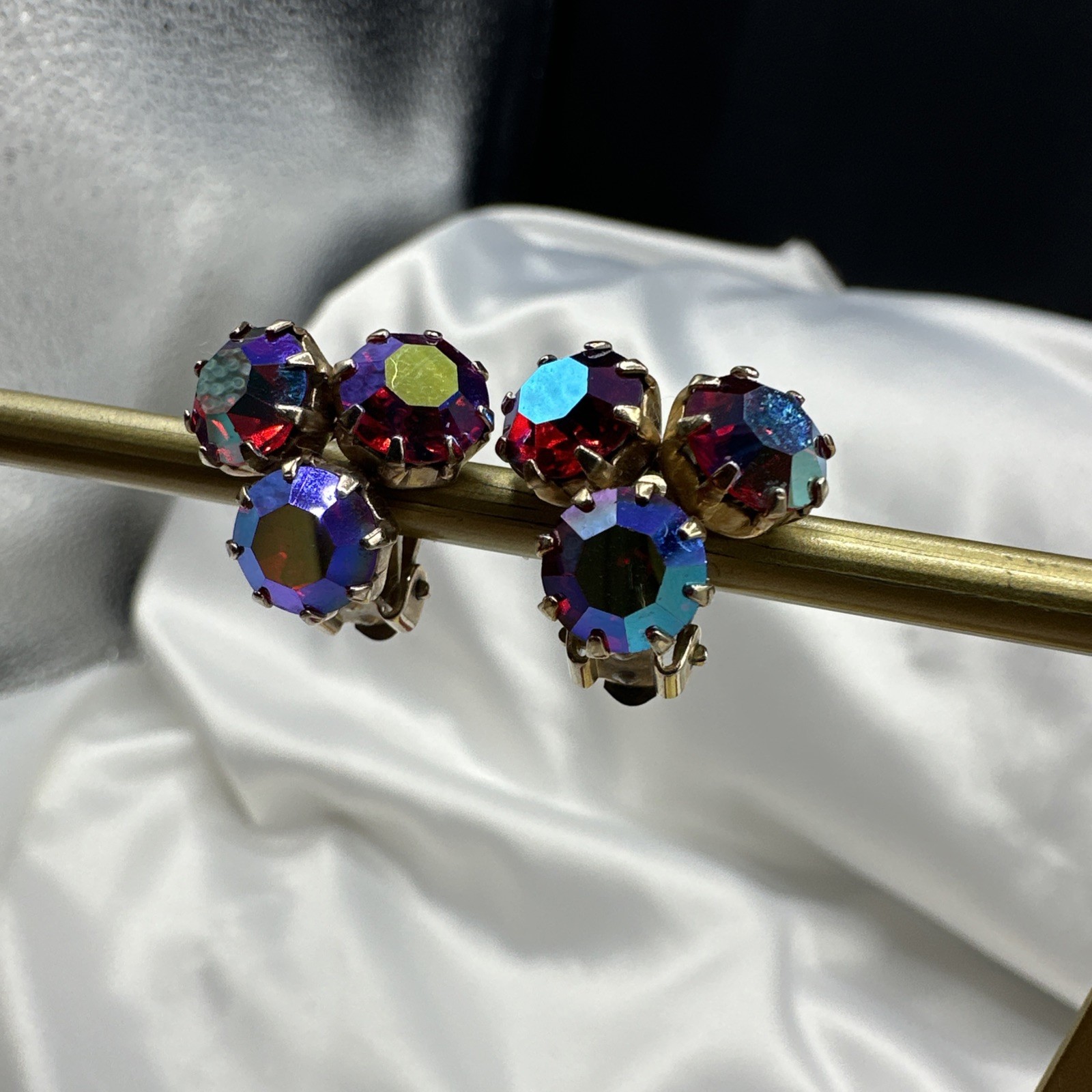 Vintage WEISS Red Aurora Borealis Clip on Earrings. See pics.