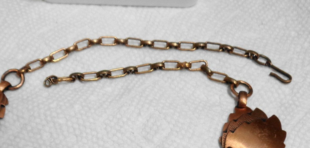 16 inch Vintage Solid Copper Renoir Triple Leaf Panels Necklace 1″ 31.6 grams