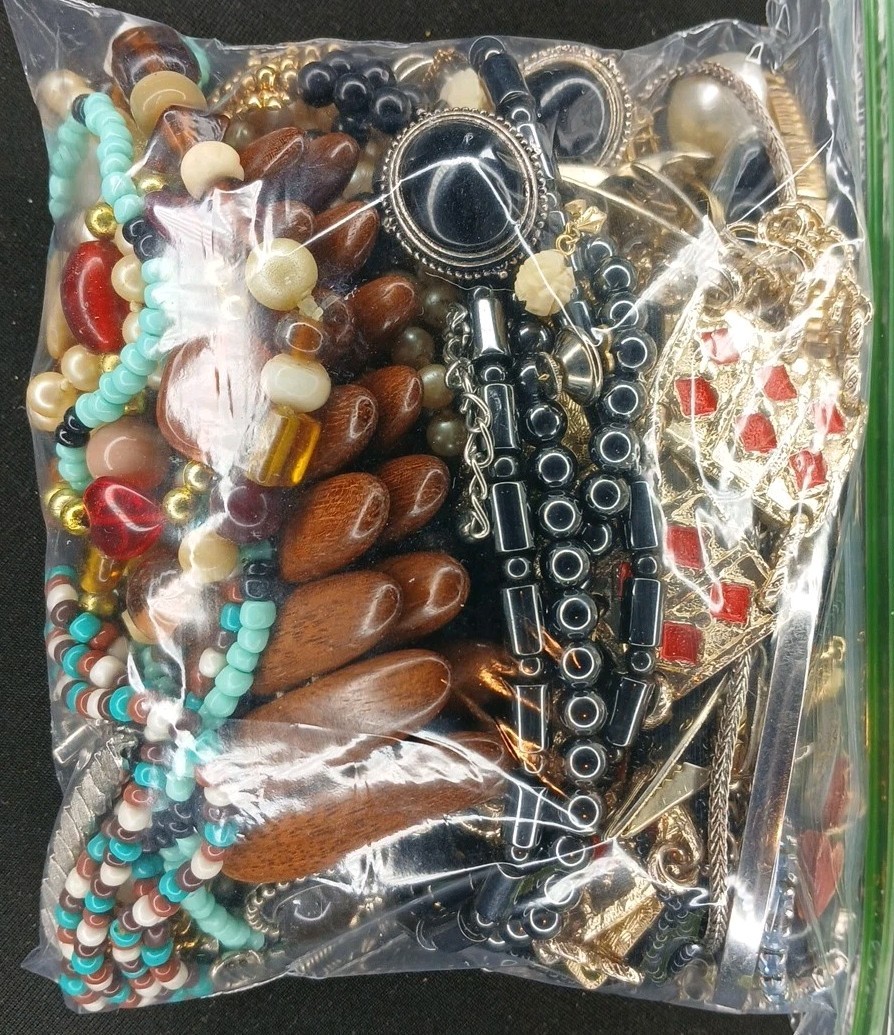 1 + Lb Bag Jewelry Vintage Modern Lot Craft Junk Some Wearable Resell Mix