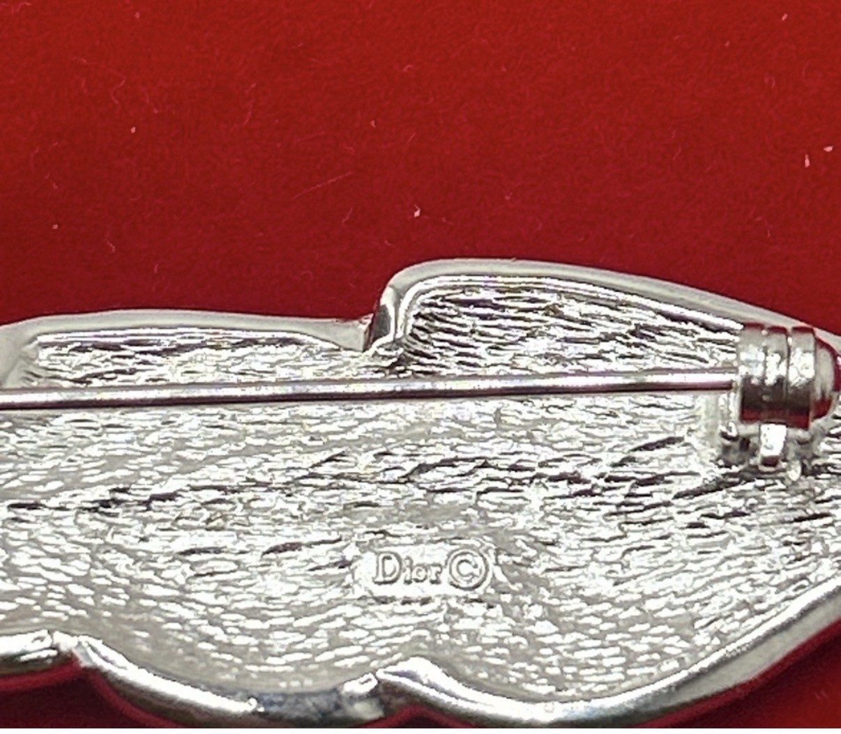 Christian Dior 1980s vintage wavy crystal long feather brooch