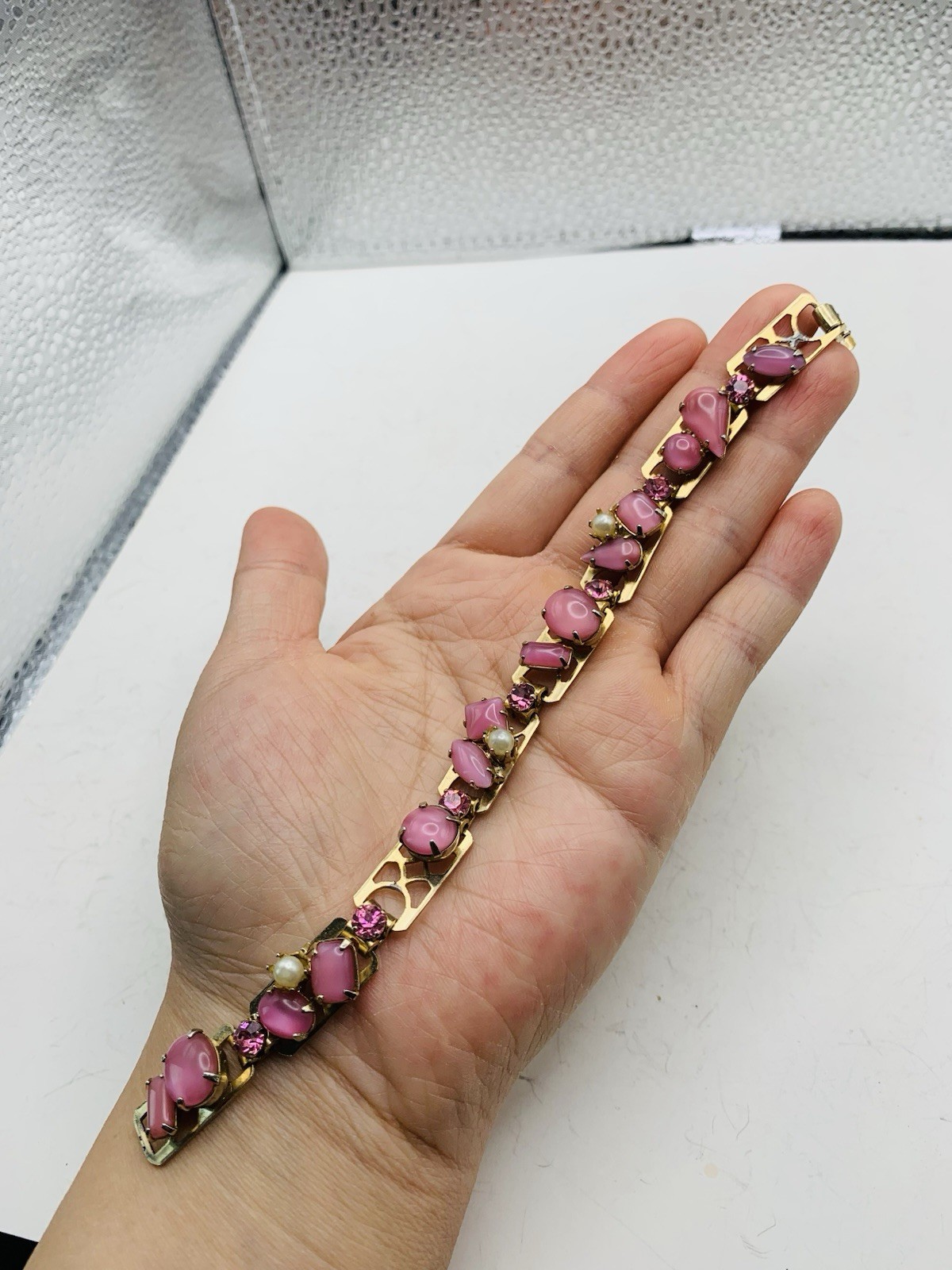 Vintage Pink Feminine Rhinestone Crystal Fancy Faux Pearl Gold Tone 7” Bracelet