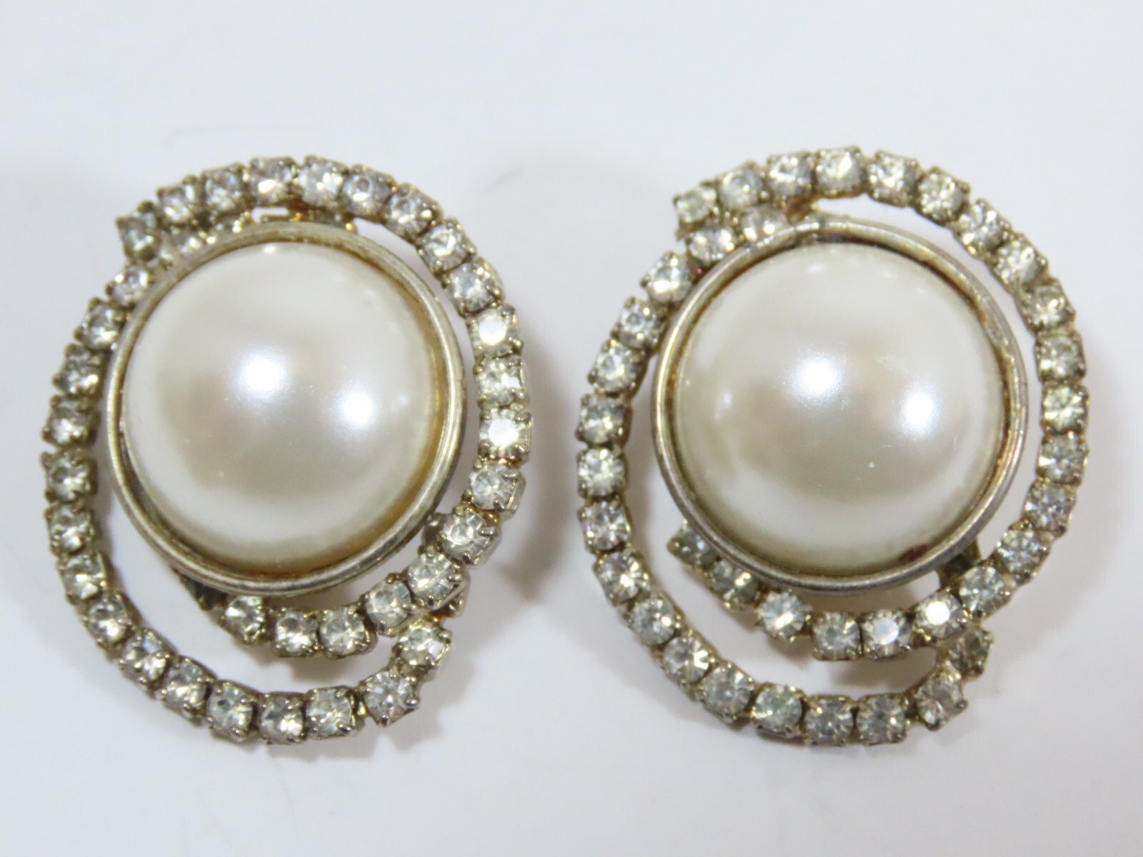 VTG Simulated Pearl Earring Lot Cabochon Dome Rhinestone Clip Screw Back D2078