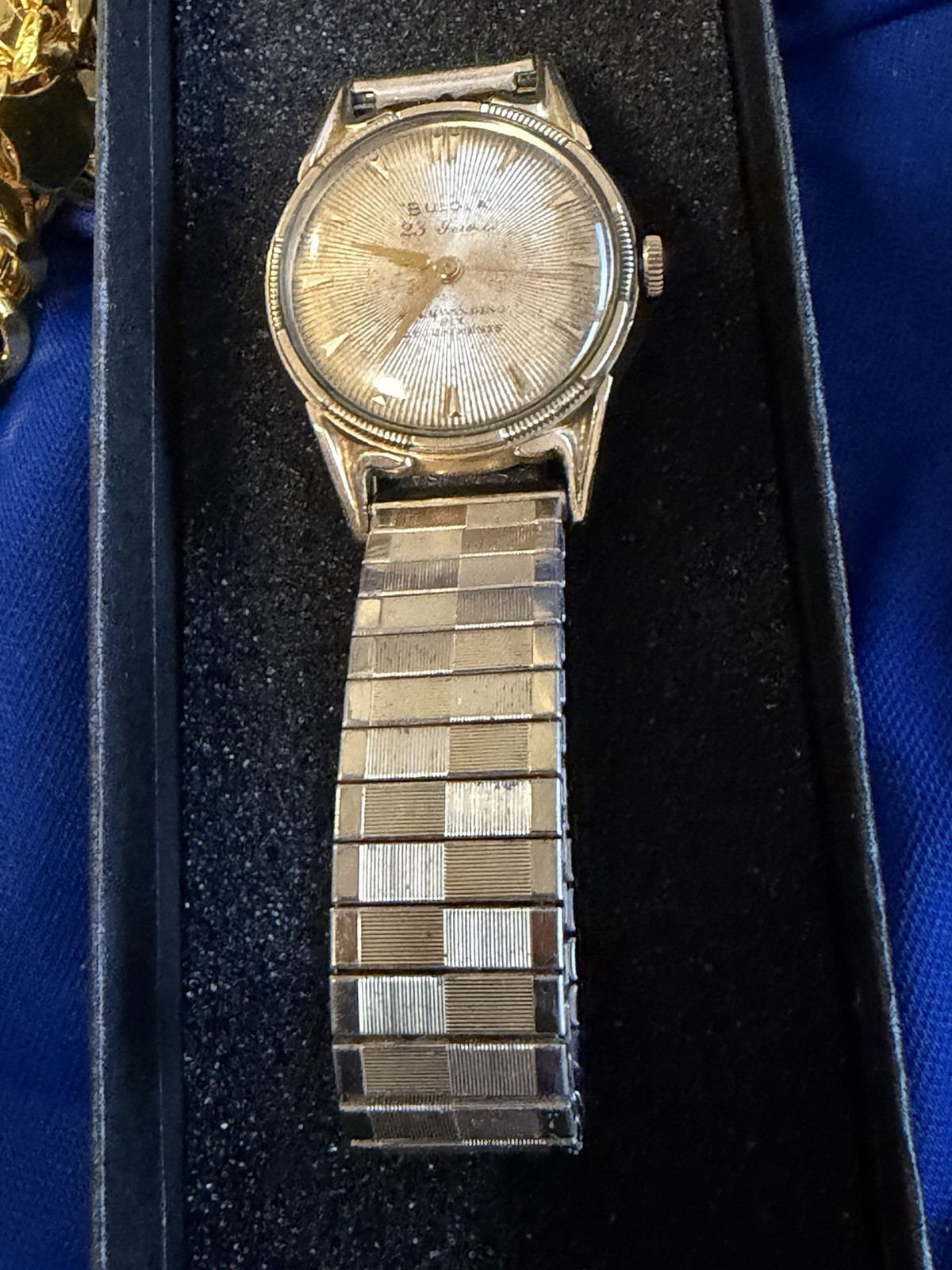 Men’s Bulova 10K Rolled Gold Bezel Watch 1950’s 10K Rolled Gold Watch Band Runs