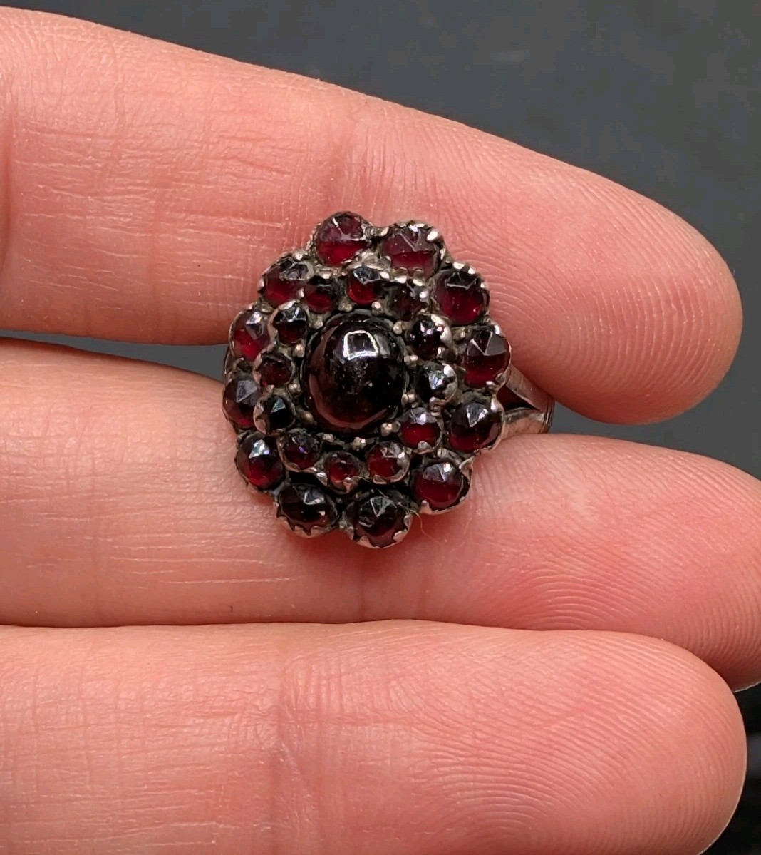Vintage Sterling Silver Rose Cut Garnet Bohemian Czechoslovakia Ring Sz 8 ⚠️Read