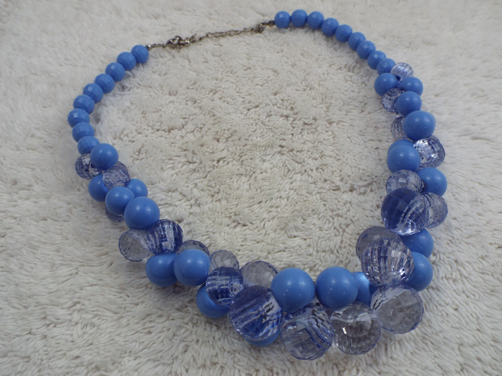 Blue Bead Scoop Necklace (K31)