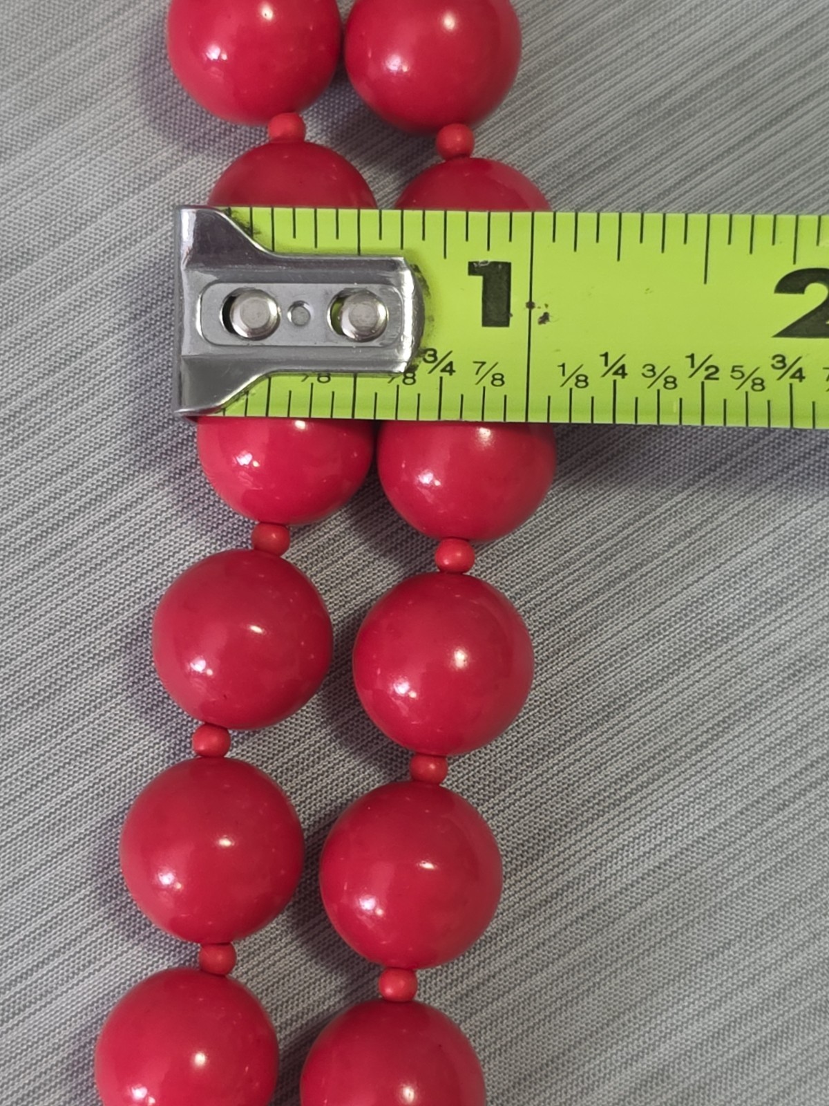 Vintage Joan’s Collectables Signed Necklace Round Red Acrylic Resin Beads Retro