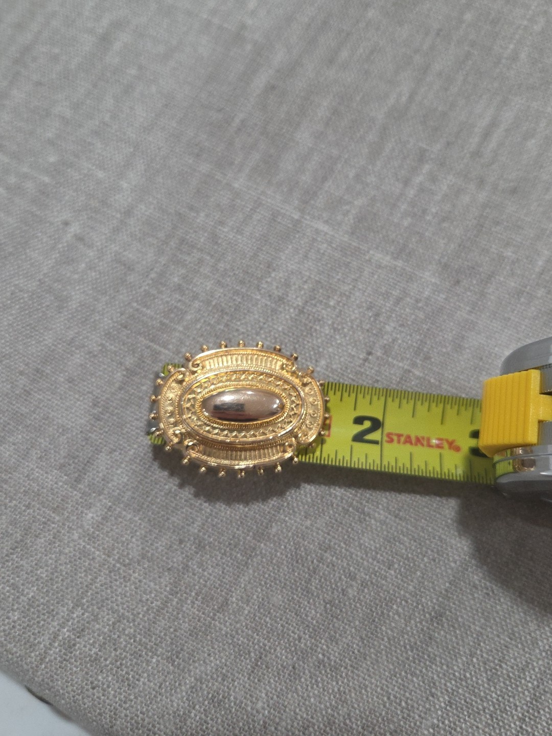 Antique Victorian Gold 375(9CT) United Kingdom Brooch 3.6gr