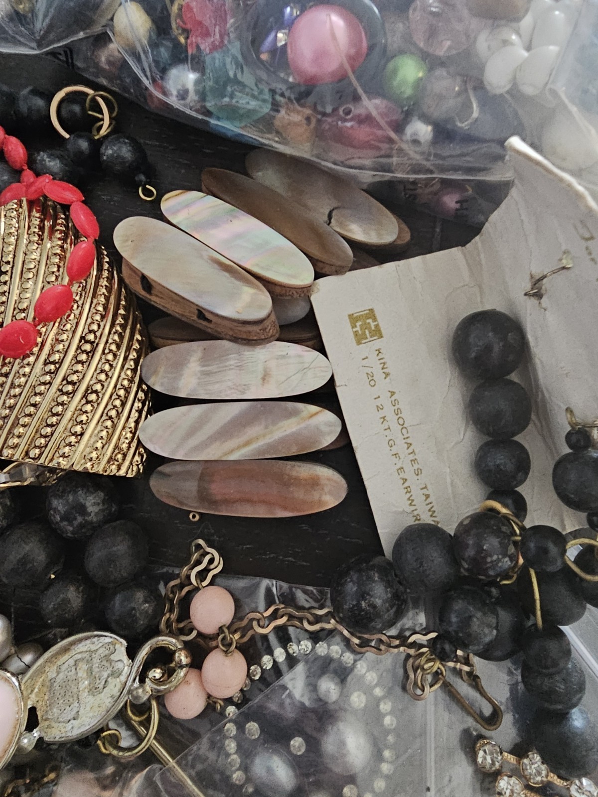 3LB 9OZ Lot of Unsearched Jewelry Repair Craft Wear Lot