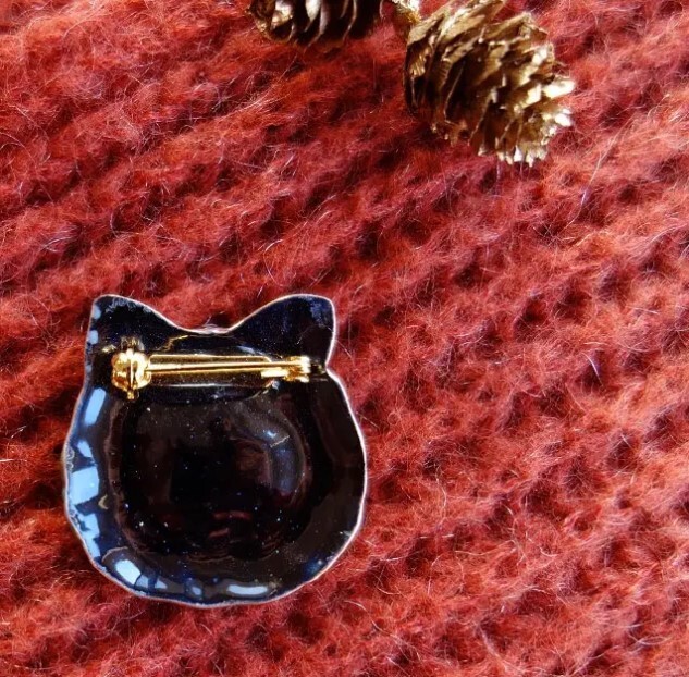 Christmas Wreath – Japanese cloisonné enamel Mini Brooch Made-to-order NEW