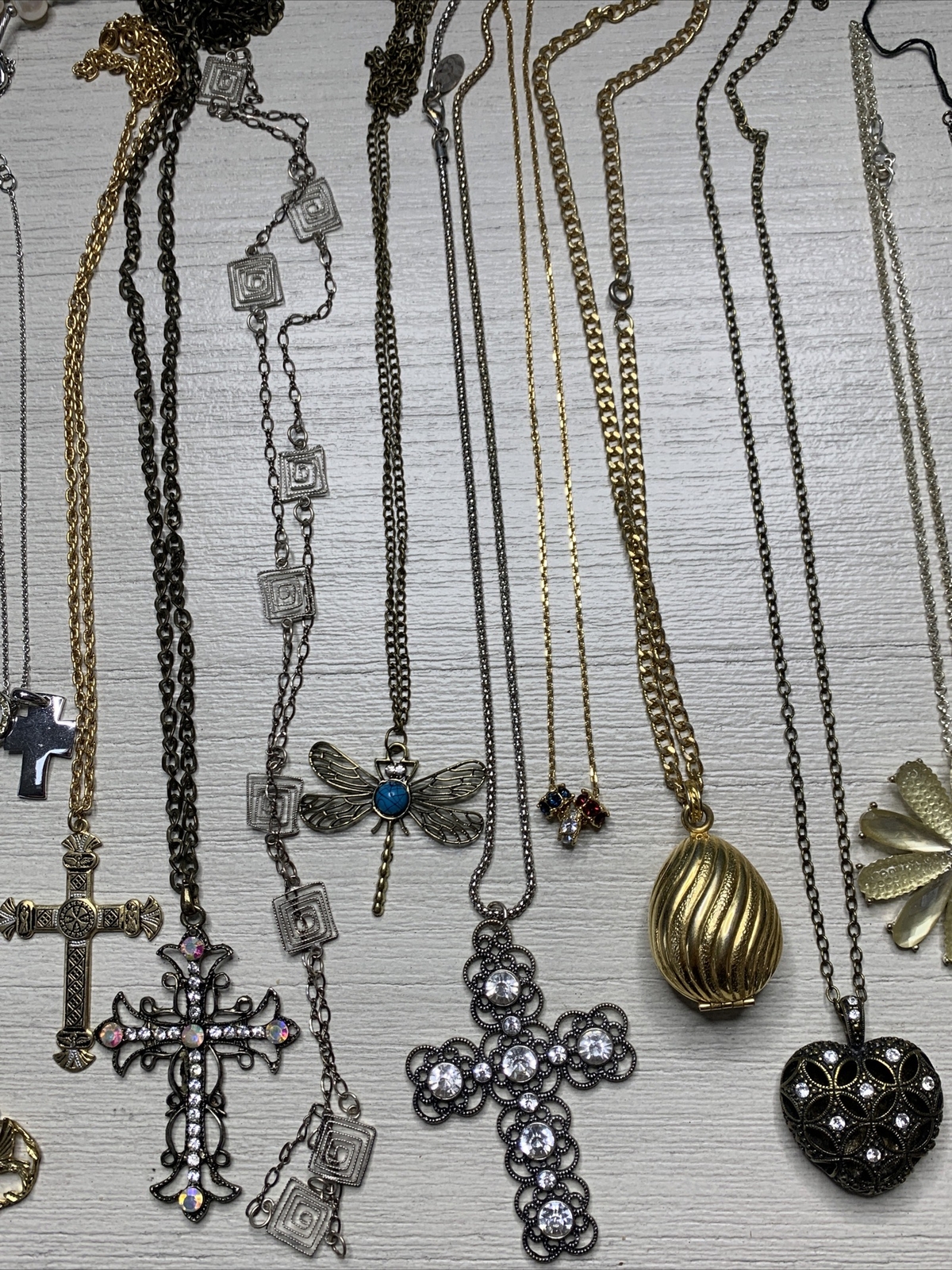 Vintage Quality Pendant Necklace Jewelry Lot Of 17 Variety Some Signed LB946