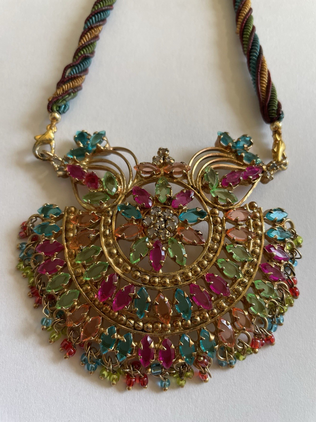Vintage India Jadau Kundan Style Bollywood Gold Tone Bib Necklace