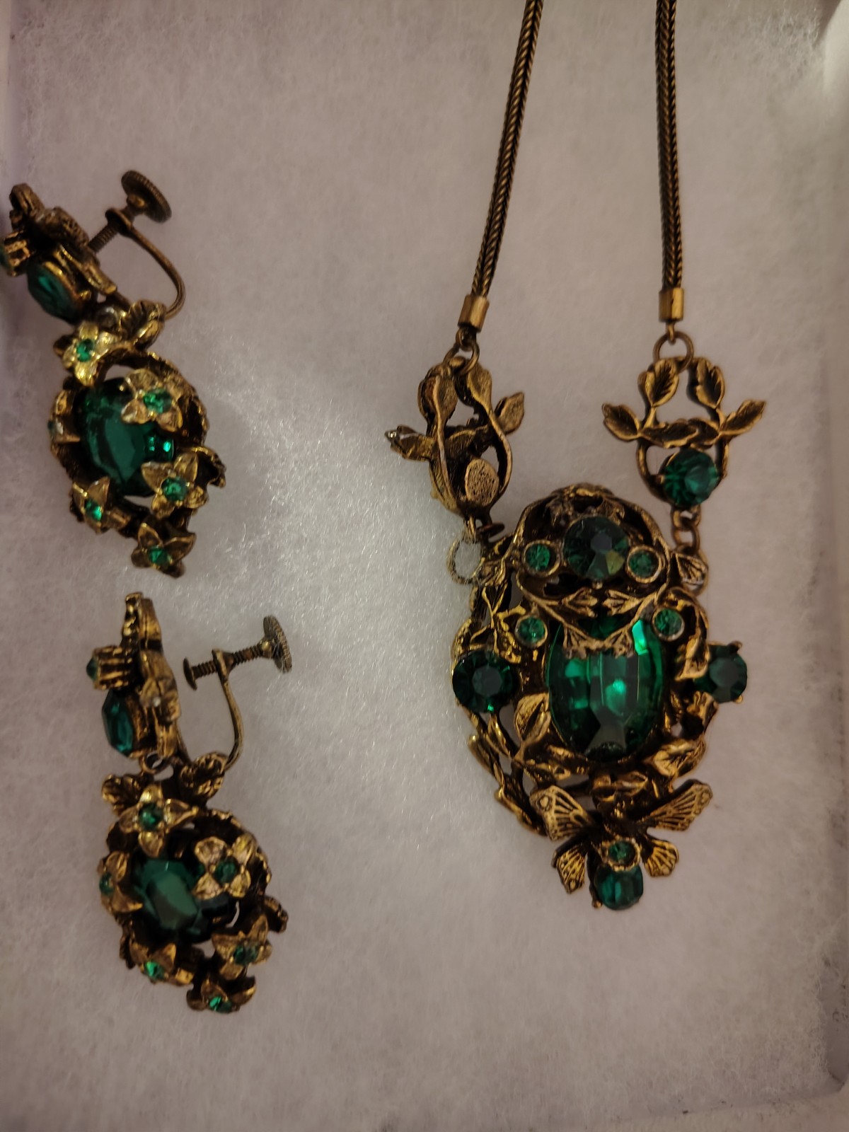 1940s Vintage Jewelry Set Necklace and Earrings. Butterfly and Bee Motiff.
