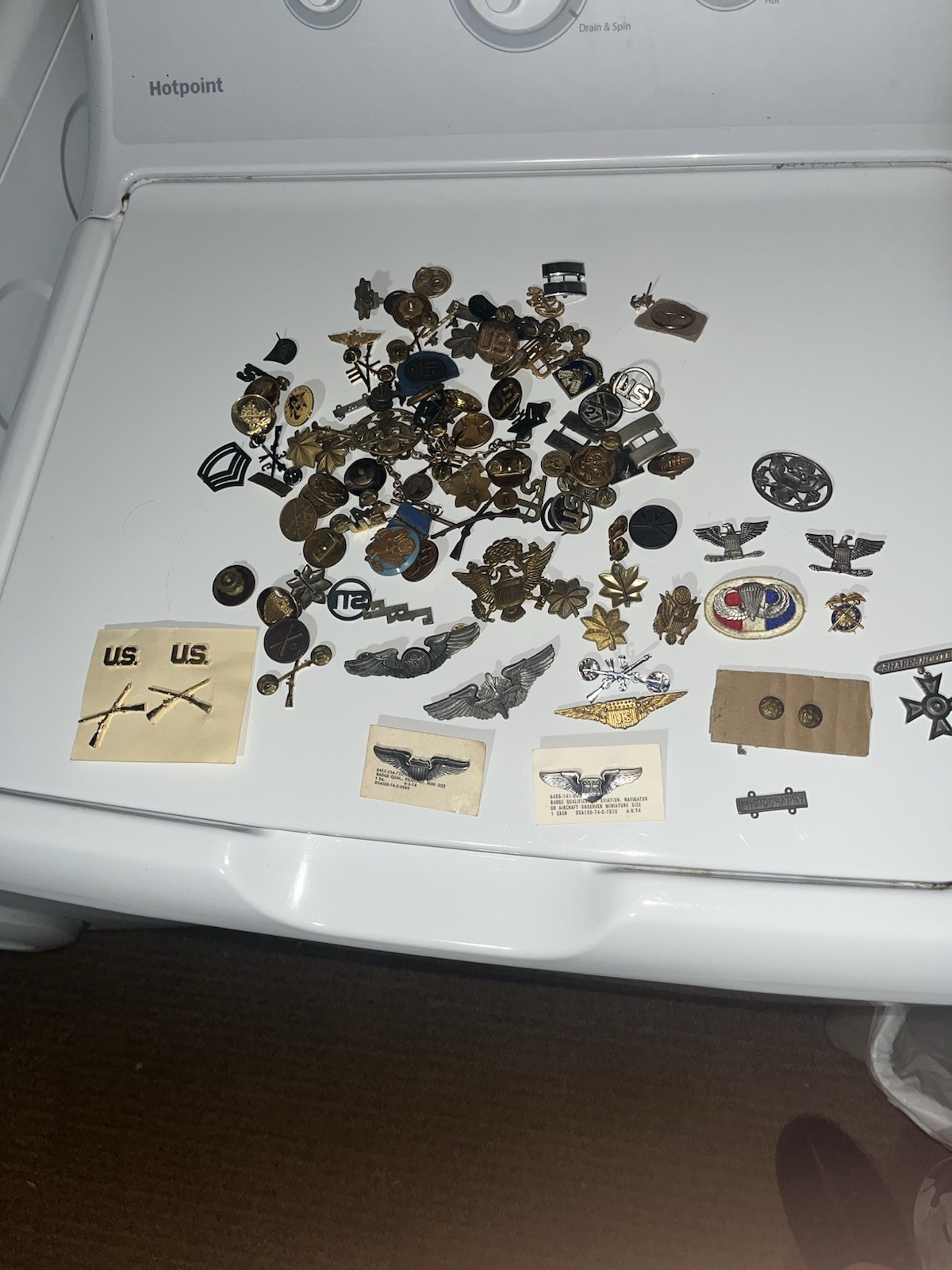 U.S. Army Pins WW2 Lot Army Navy Marines