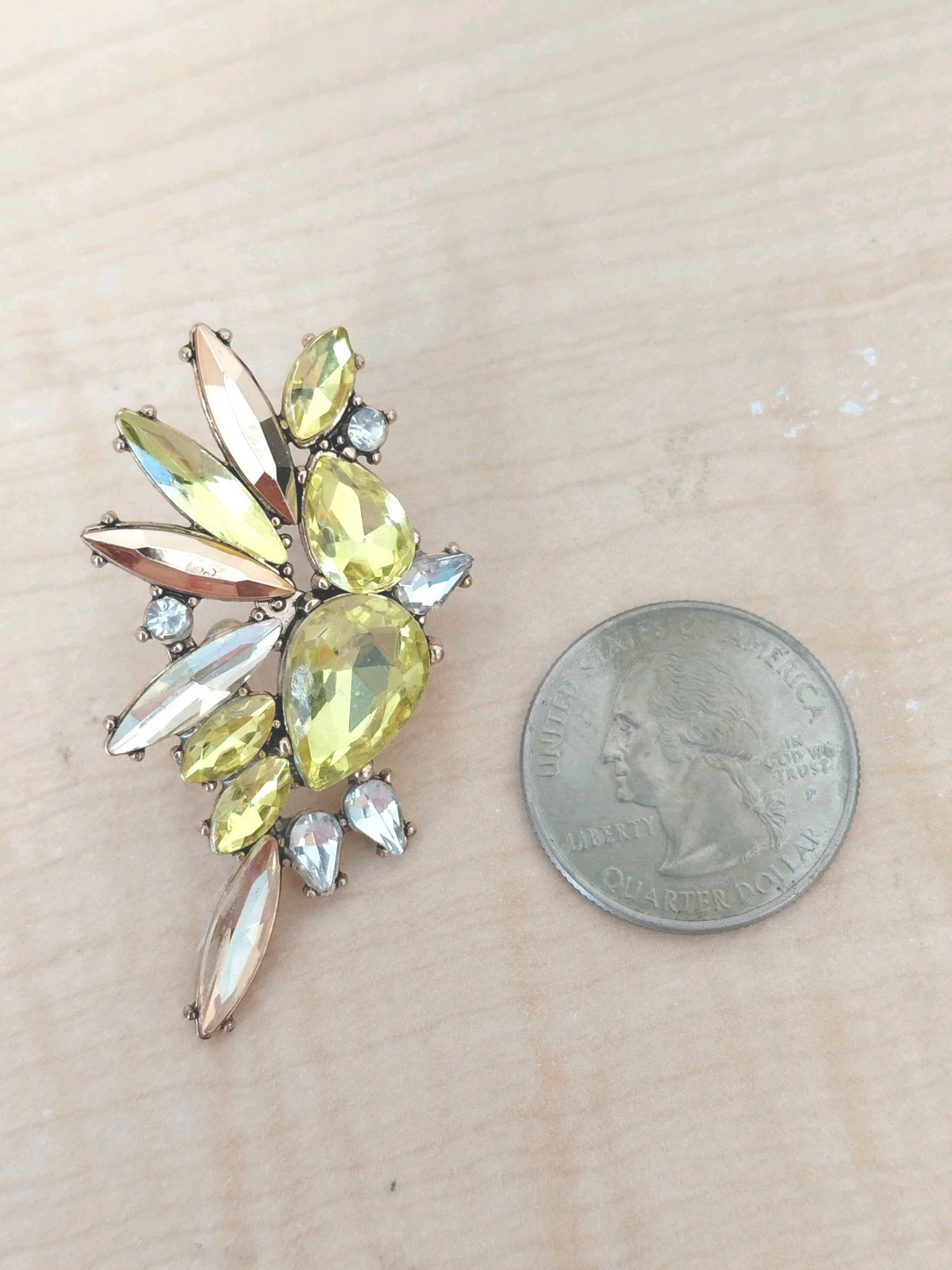 Yellow, Champagne, Clear Rhinestone Earrings / Very Good Condition / 2 In Length