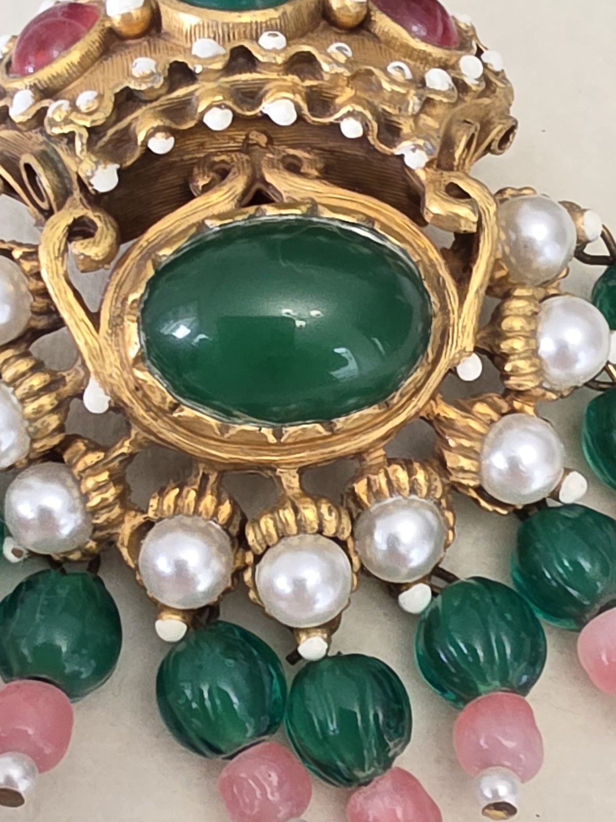 Vtg Signed KJL Jewels of India Mughal Crown Brooch Pendant Green Cabochon Rare