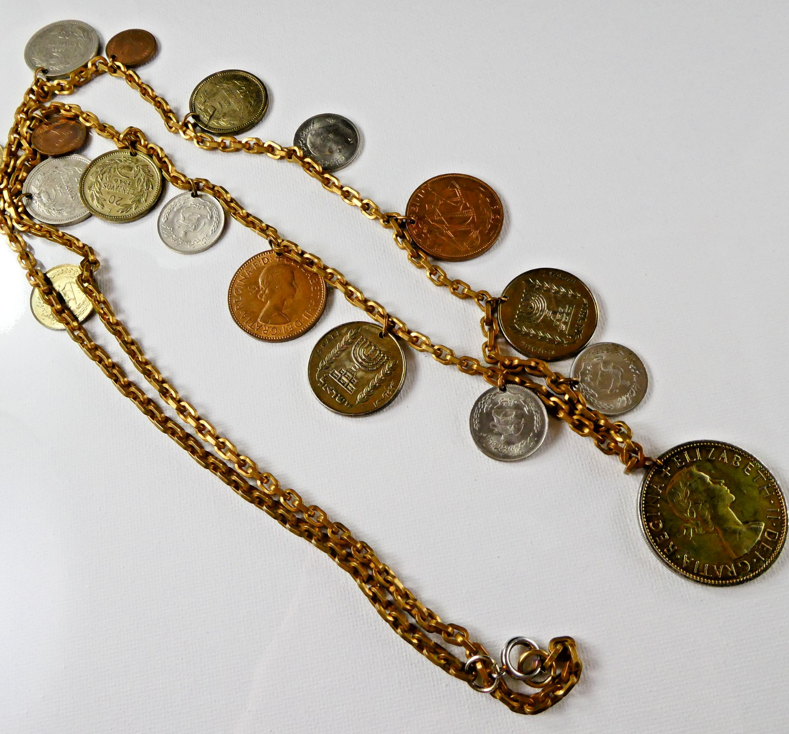 Vintage COIN Necklace Mixed Sizes Republic of Chile Silver Copper Tone