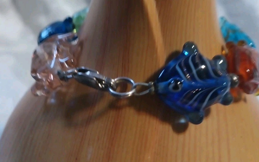 Vintage 6″ Glass Fish Beaded Handcrafted Bracelet 925 Lobster Clasp