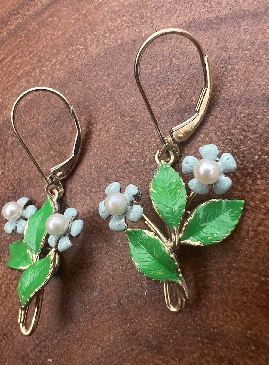 Vintage 14K Gold Overlay Enamel Pearl Blue Floral Leverback Dangle Earrings 1.5”