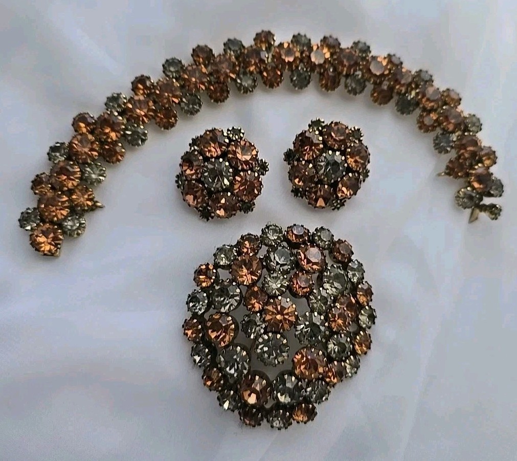 1950’s Kramer Rhinestone Set Pin Bracelet & Earrings Gray & Brown Stones