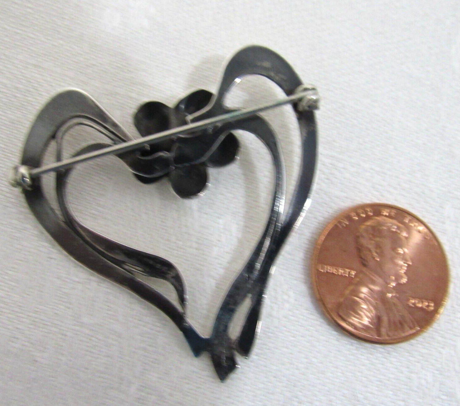 Sterling Silver & Garnet Open Heart Pin Art Nouveau1 5/8″ x 1 5/8″