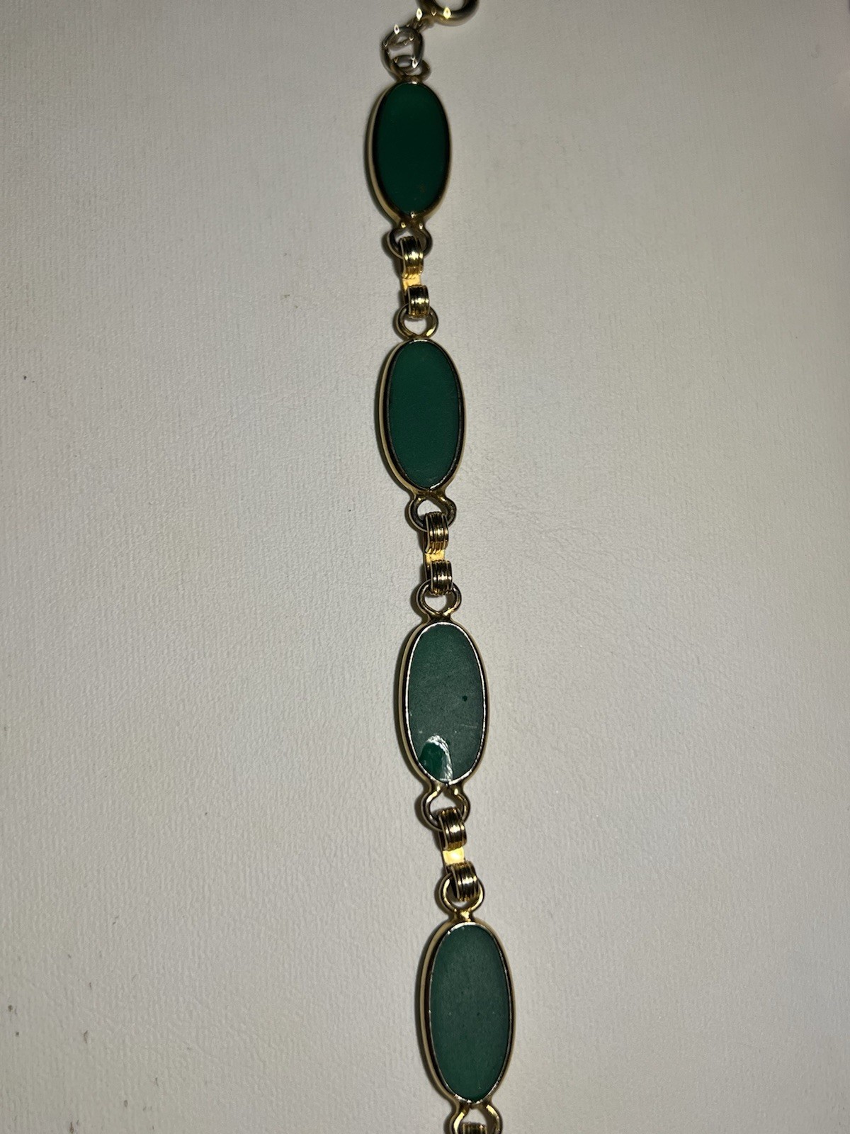 Vintage Polished Green Stone MCM Gold Tone Bracelet Size 6.75