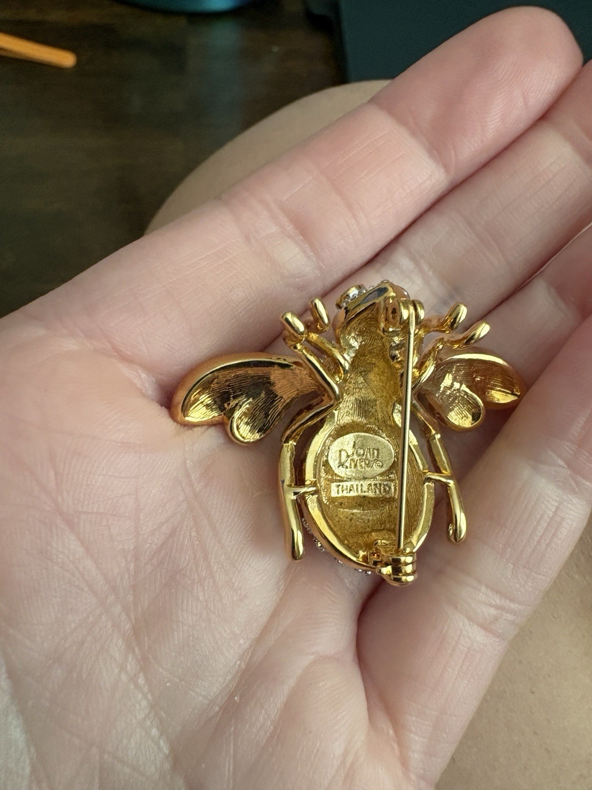 Joan Rivers “The Classics Collection” Large Crystal Bee Broach